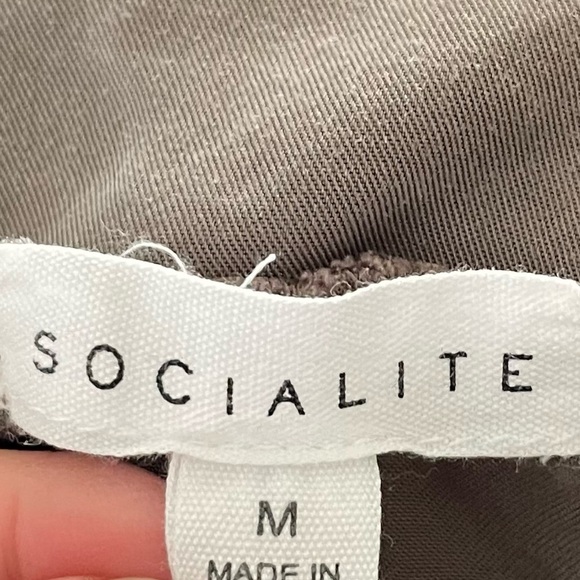 Socialite Paperbag Tie Waist Pants - Picture 7 of 8